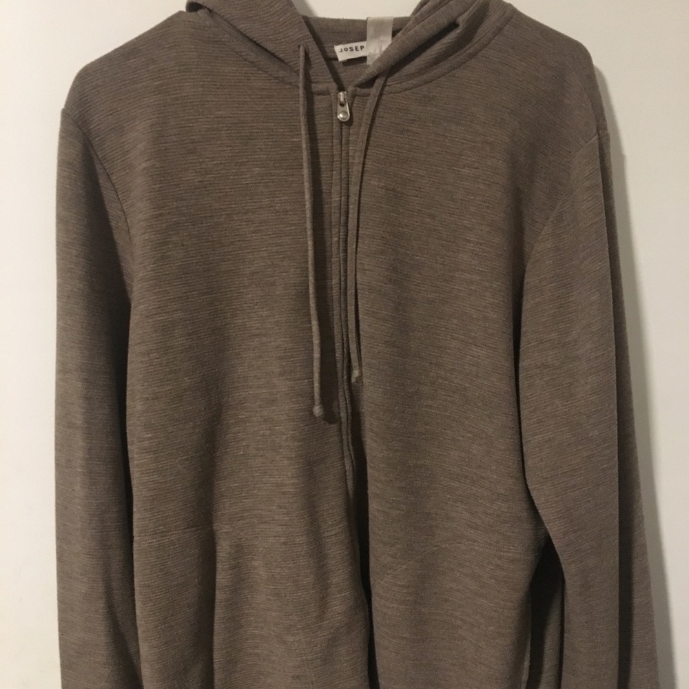 brown sweater